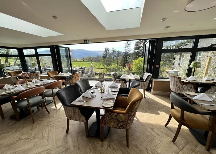 Ravenstone Country house