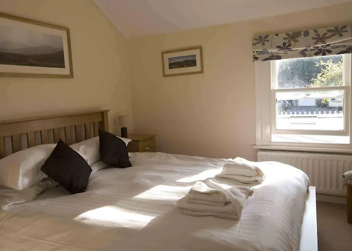 Ravenstone Country house